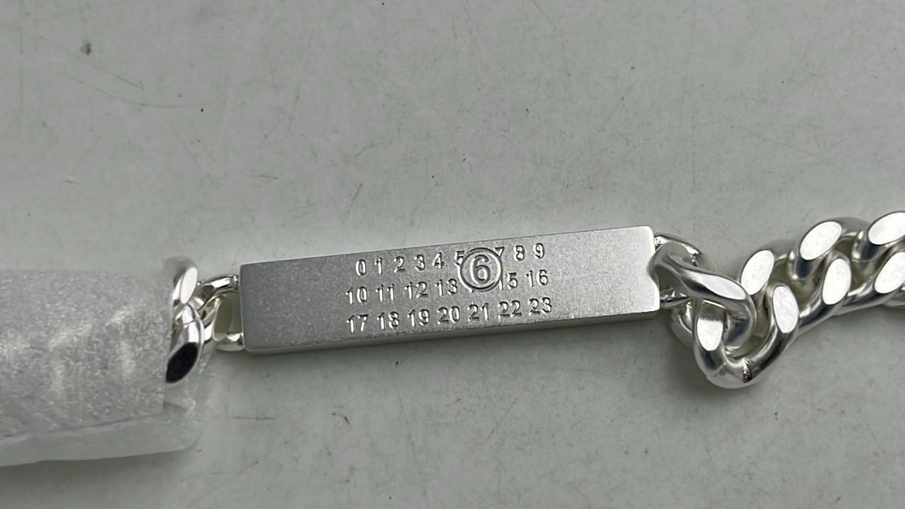 MM6 Silver Chain Necklace with Gift Box and Tag [2 styles] -2