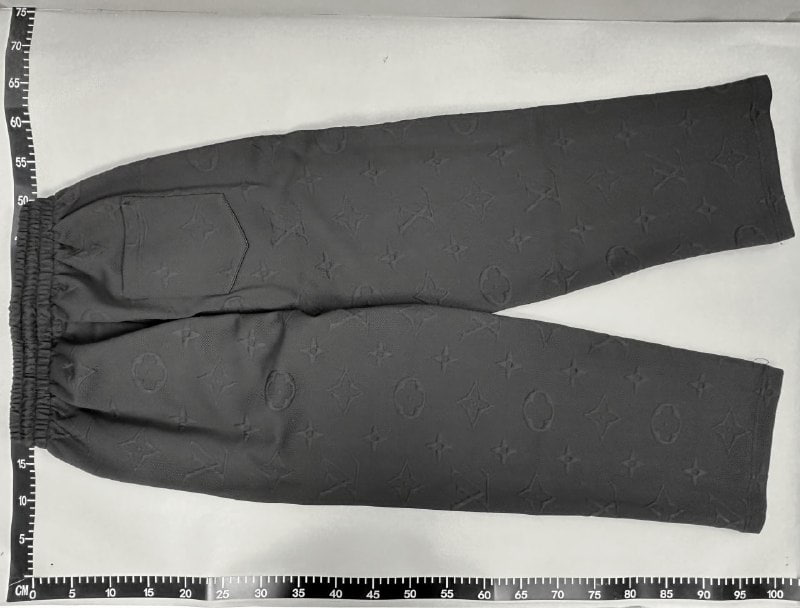  Pantalones LV -2