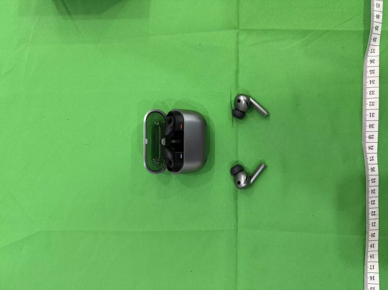   Galaxy Buds3 Pro -3
